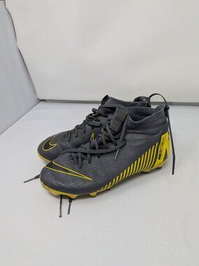 Nike Mercurial Soccer Cleats Youth US 4.5Y Black Yellow FG